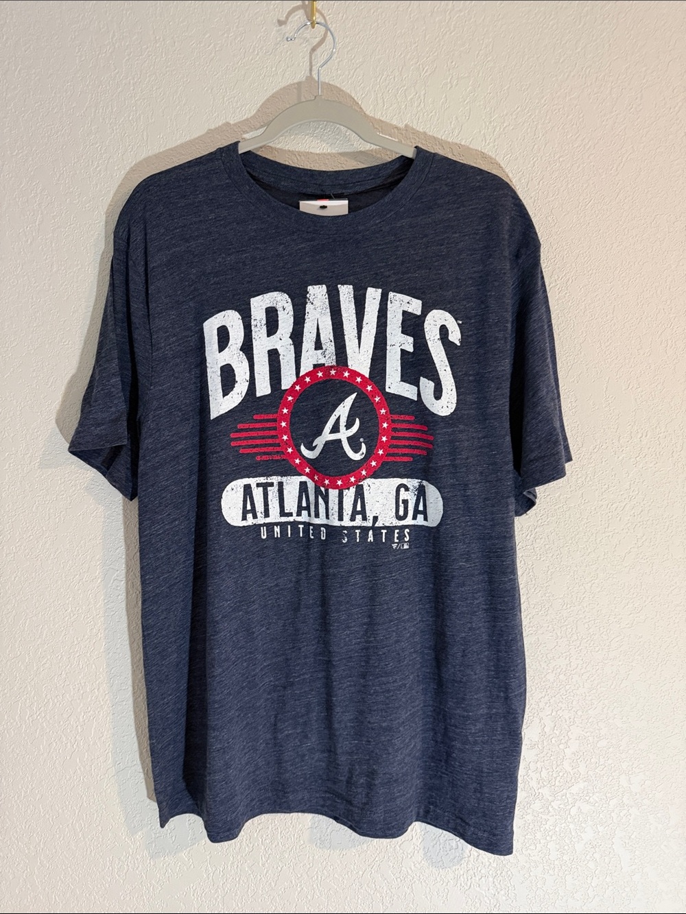 NWT Atlanta Braves Fanatics tshirt